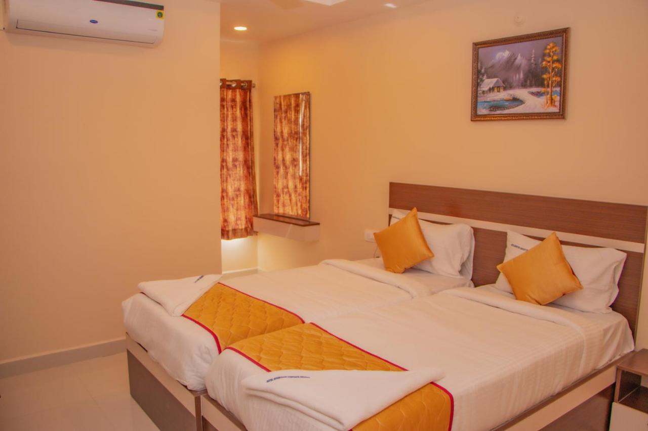 Hotel Mountview Comforts ตีรูปาติ ภายนอก รูปภาพ